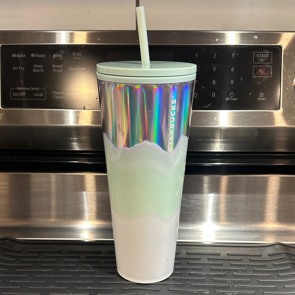 2021 Starbucks Holographic Silver Mint White Cold Cup Venti Tumbler 24oz Water